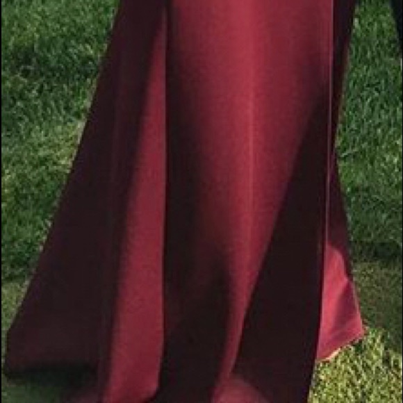 Cabernet Red prom dress - Picture 4 of 4
